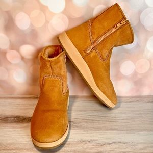 Olukai Pāʻina Hulu Bootie, sz 8